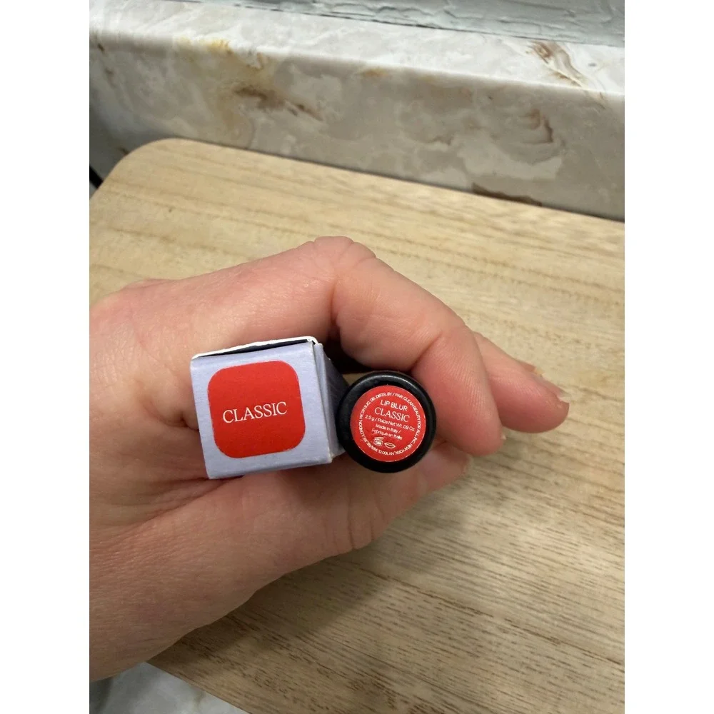 Saie Lip Blur Matte Blurring Lipstick‎ Classic New